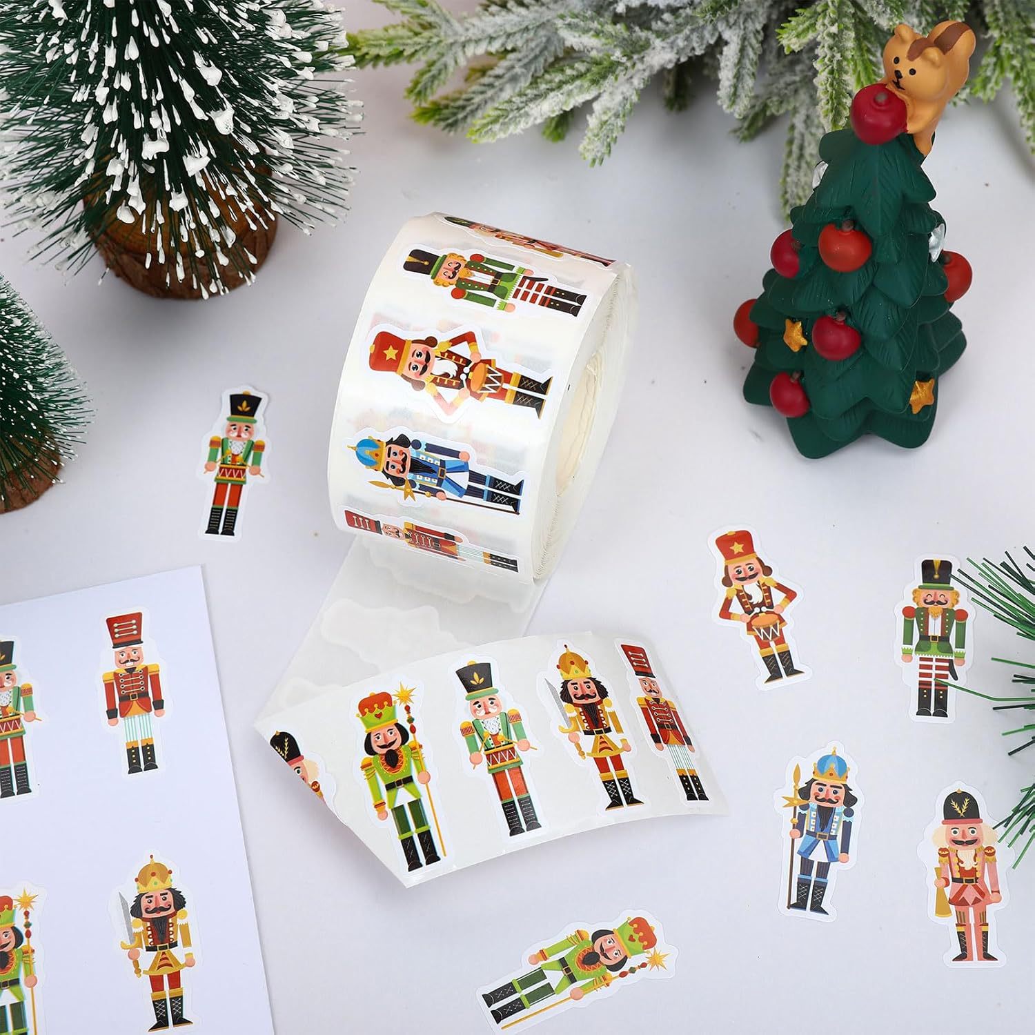 สติกเกอร์ธีมคริสต์มาสนัทแครกเก - Nutcracker Figurine บทวิจารณ์และราคา